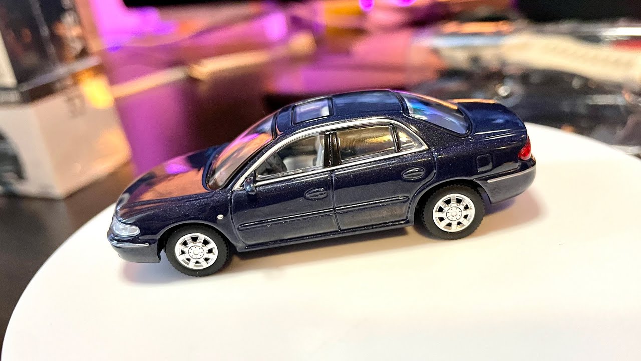 ミニカー scandal Amazon.com: Hot Wheels Sakura Sprinter Vehicle : Toys & Games