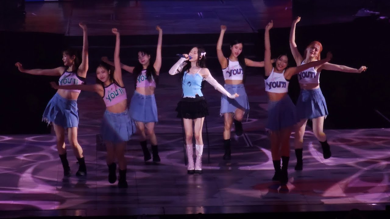 230812 🩷 TAEYEON - Weekend | The Odd of Love in Bangkok Day 1 [4K]