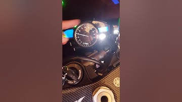 How to adjust the shift light on Yamaha R1 and R6