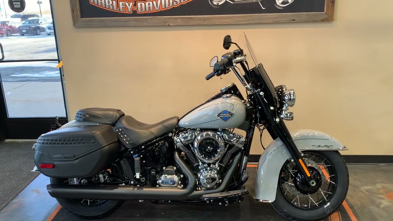 ALL-NEW! 2025 Harley-Davidson Softail Heritage in Billiard Gray-FLHC