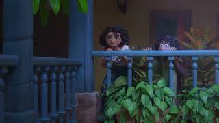 Mirabel Don't Want to Hug his Sister Encanto