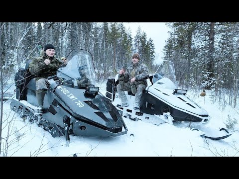 ПРИШЛИ ТРИ ВОЛКА К ДЕРЕВНЕ / ПРОБИВАЕМСЯ В ТАЙГУ НА СНЕГОХОДАХ СМ-002 / СМ-003. КТО-ТО НАС ОПЕРЕДИЛ.