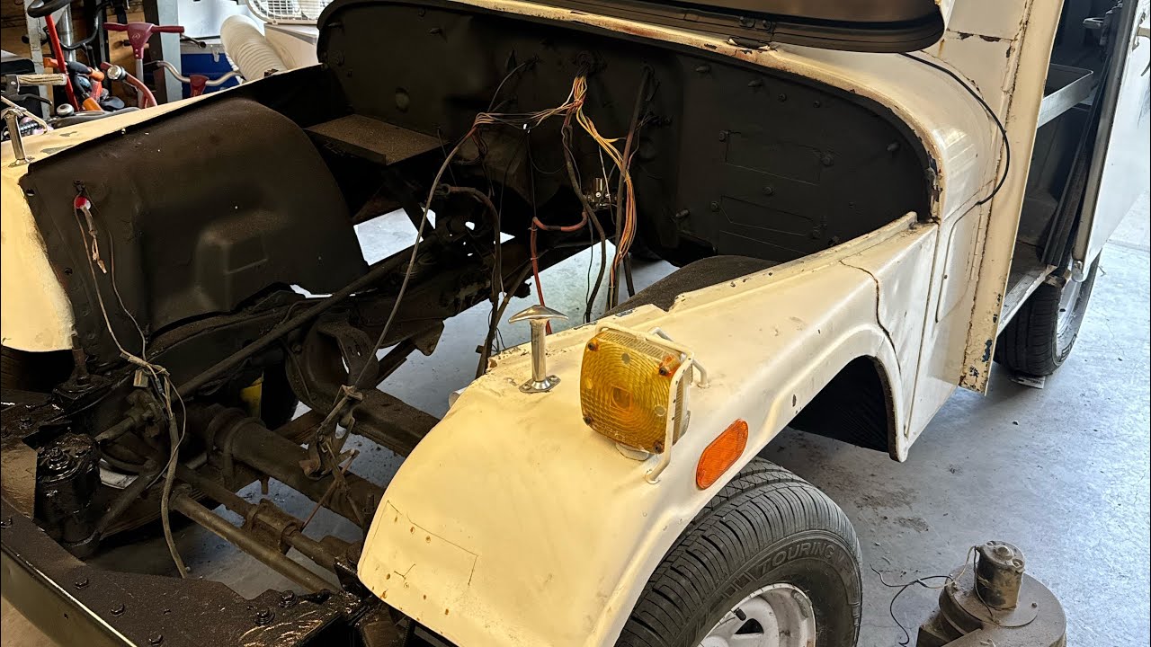 1976 DJ5 Old mail jeep Painting engine compartment fixing lights and ...