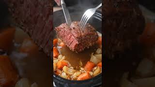 🥩🥕 4-Ingredient Slow Cooker Pot Roast (Melt-In-Your-Mouth!)