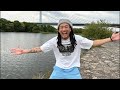 川で幻の生物を釣り上げるぜ!!