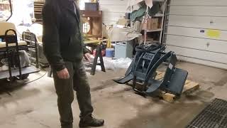 Kubota L4060 gets a new attachment - Frost Bite grapple