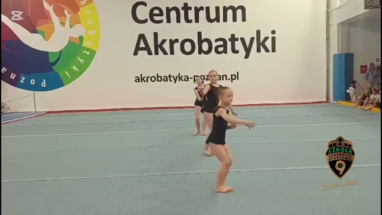 Mistrzostwa Młodzików w Akrobatyce Poznań 3K młodzik:Lena Idryjan, Zuzanna Sawicka,Aurelia Stodolak