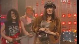 Ayşegül Aldinç Ne Güzel