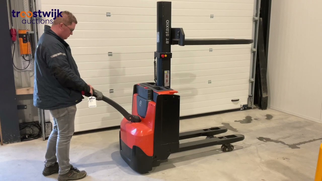 BT SWE-080-L - stapelaar - auction 38510 lot 84