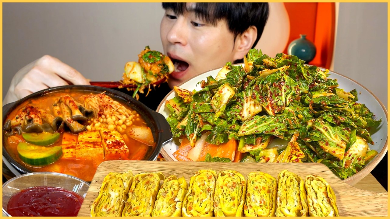 Корейский суп из весенней капусты с соевой пастой и яичные рулетики (мукбанг) Mukbang​​[ASMR]