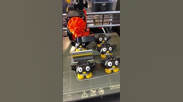 Prusa MMU Custom model Penguin Pete almost done eight hour print