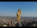 La statua dorata della Cattedrale di Sant&#39;Alessandro a Bergamo. Pillola di BergamodallaTerrazza