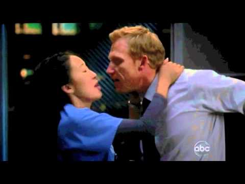 Cristina And Owen 8x06 Texting And ConferenceRoom