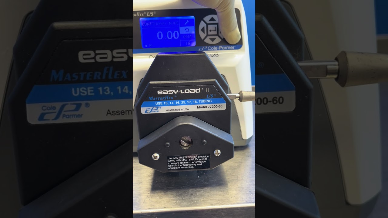 Cole Parmer 07522-30 MasterFlex L/S Digital Drive w/ Easy Load II Pump Head 77200-60