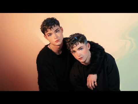 DIE LOCHIS - LIEBLINGSLIED (Nightcore)