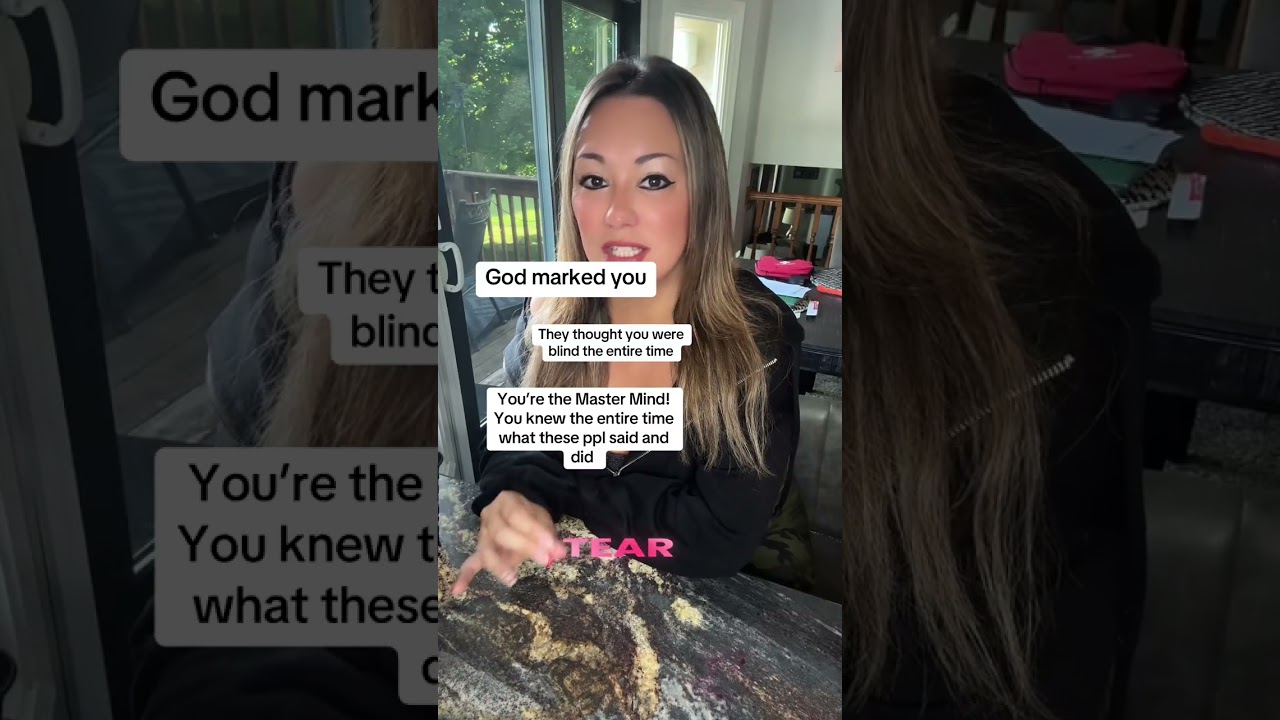 Слушай! Бог тебя пометил! Они всё это время думали, что ты не замечаешь их игр и невежества! 😳💯🙏