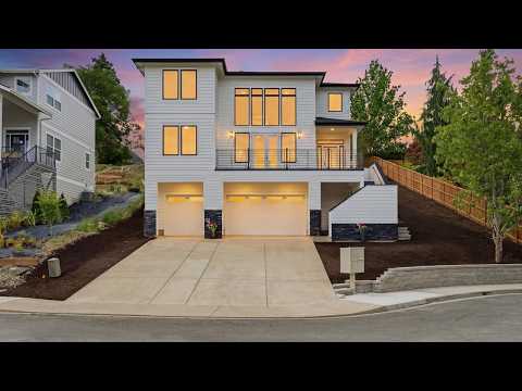 988 NW Baker Crest Ct, McMinnville, OR home video tour