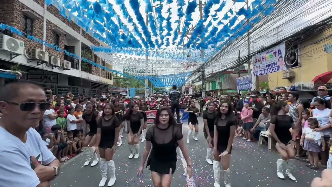 Cheerleader - By. Arellano University DBC