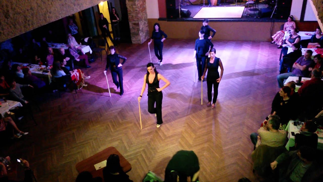 Martinete con baston