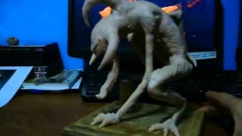 Escultura Spawn: Violator