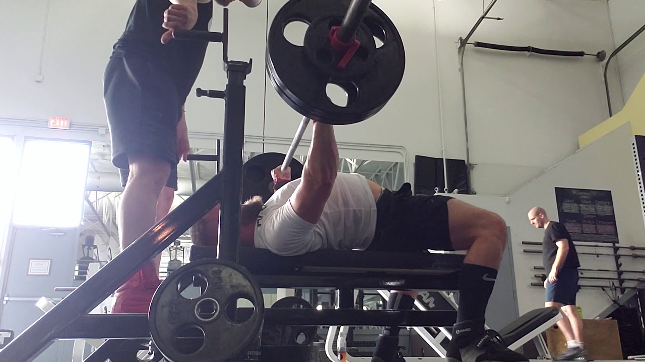 Dec 15 tempo bench 245 3x3 (set 3) YouTube
