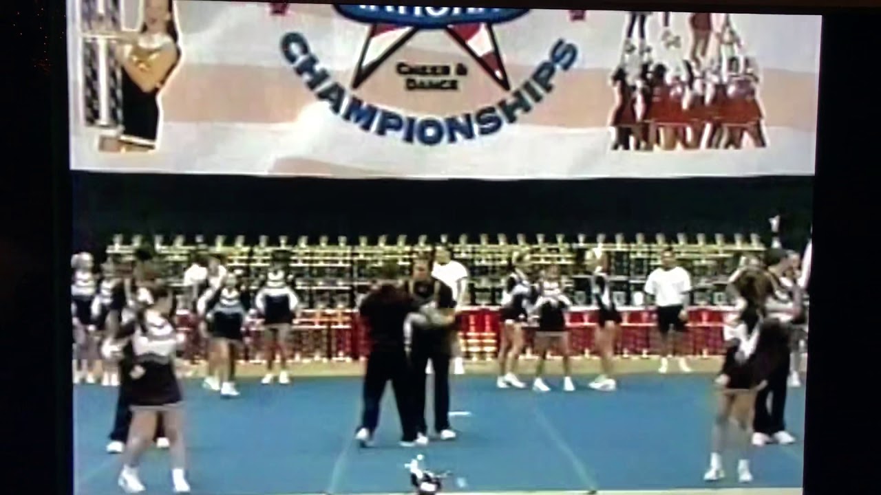 Brandon Allstars Cheerleading Competition 1999 YouTube