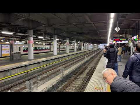 【E261系 MH鳴動！ 特急サフィール踊り子2号】品川駅到着 発車