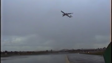 Plane nearly stalls over runway