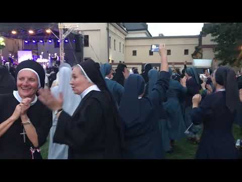 Video: Hvordan Nonner Lever I Et Kloster