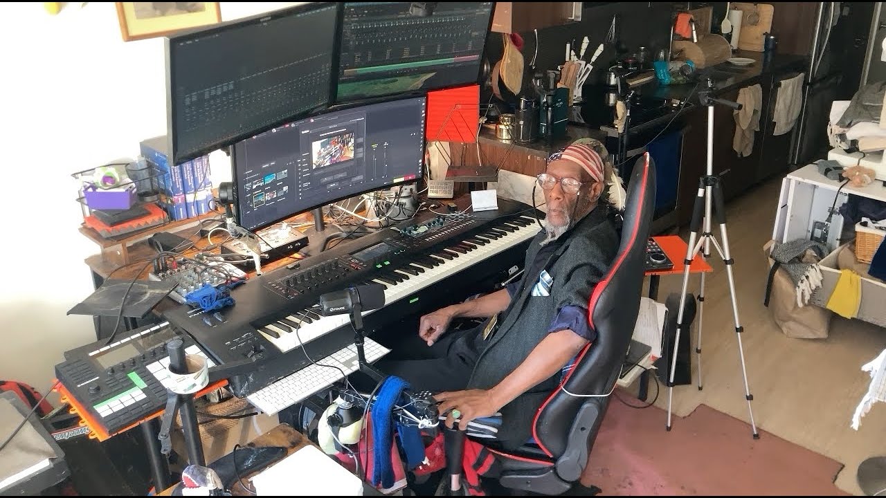 SOUND CUT OFF AT FILM 47.00CARLTONDMOXLEY's Live broadcast  /logic pro x never to late