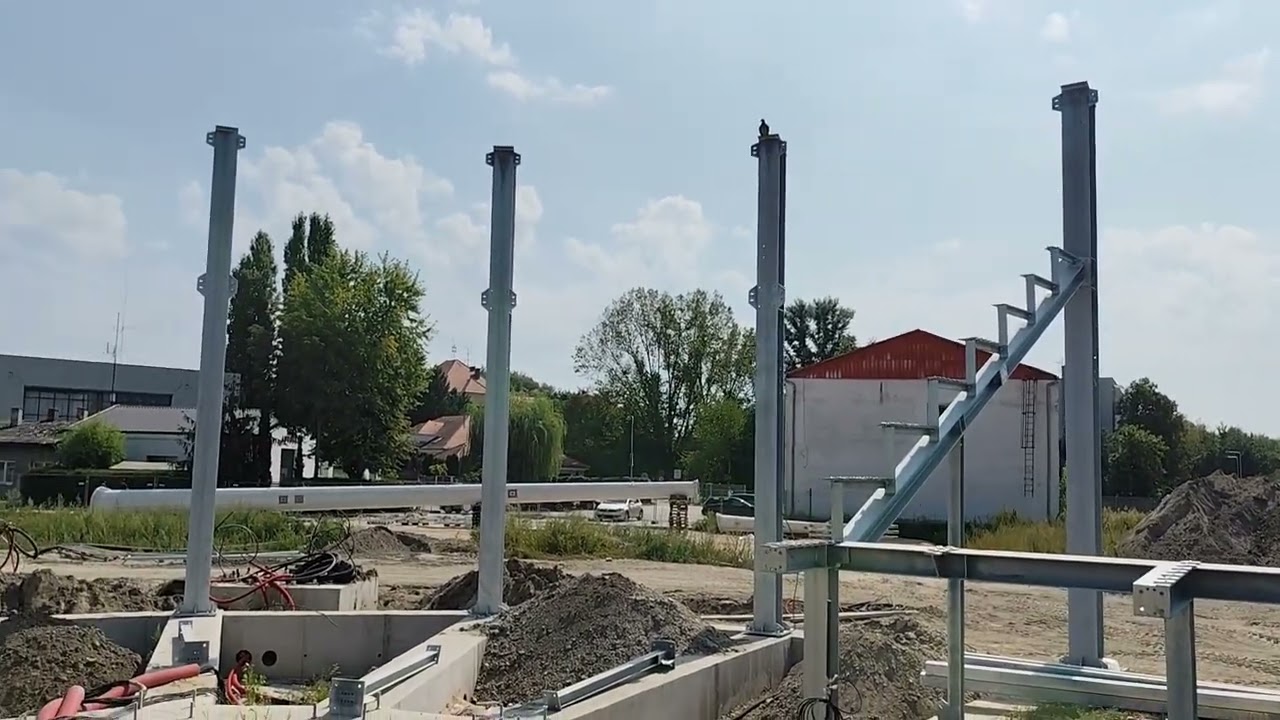 KFC - komáromi létesítmény - augusztus vége - külső felvételek