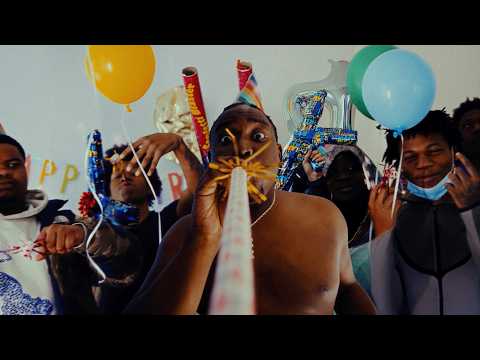 Scatz - Smack That (Official Video)