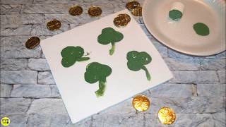 Toddler Tuesday l Shamrock Stamping