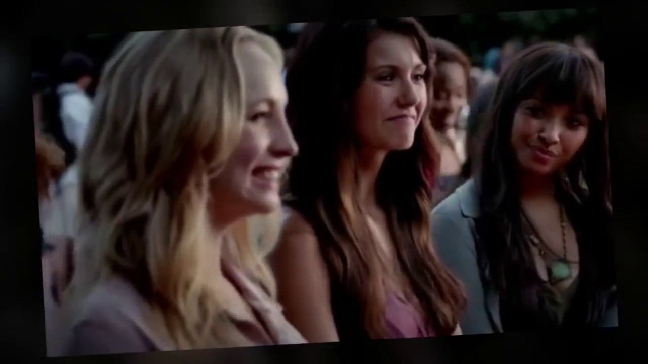 Elena,Bonnie & Caroline • Flashlight •
