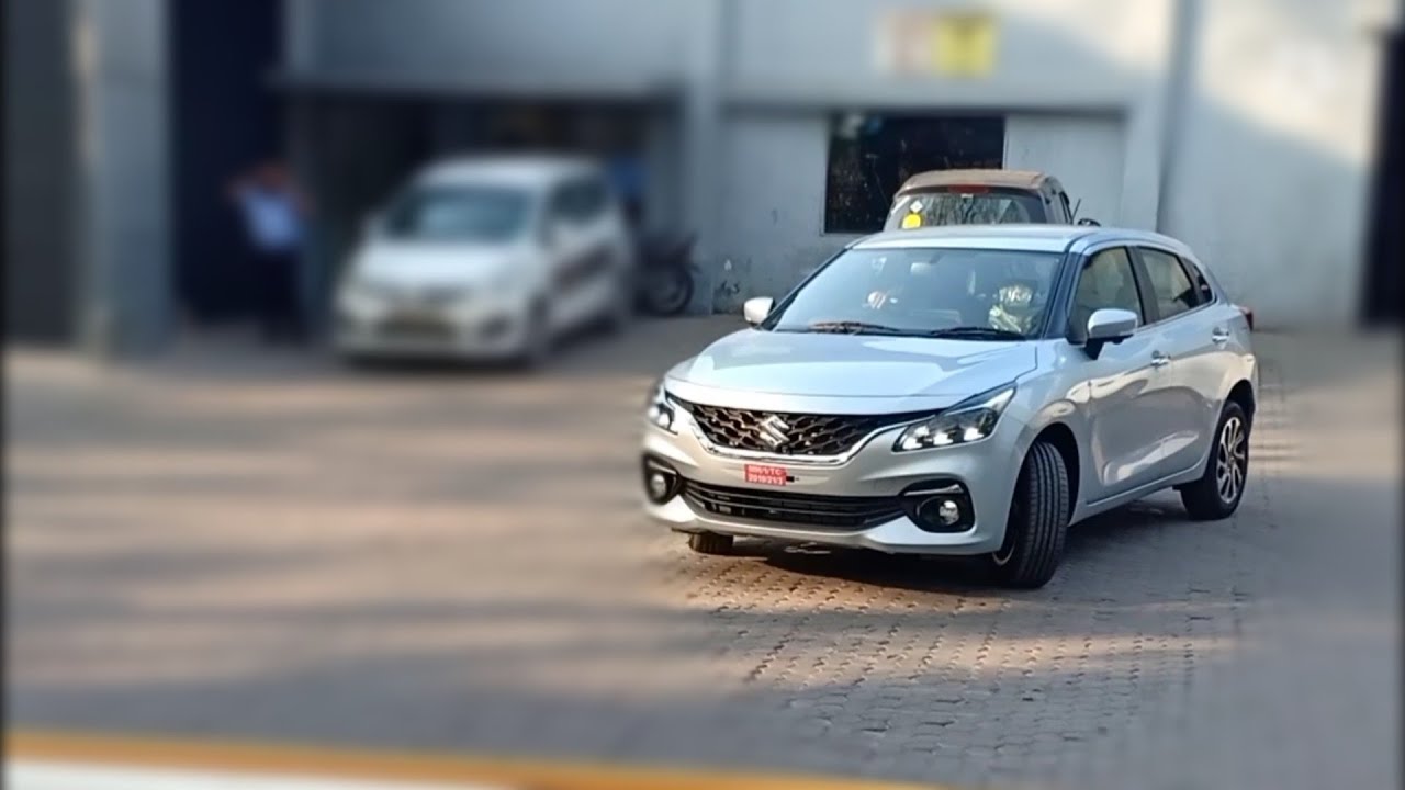 2022 New Maruti Suzuki Baleno Spotted at Dealership. 