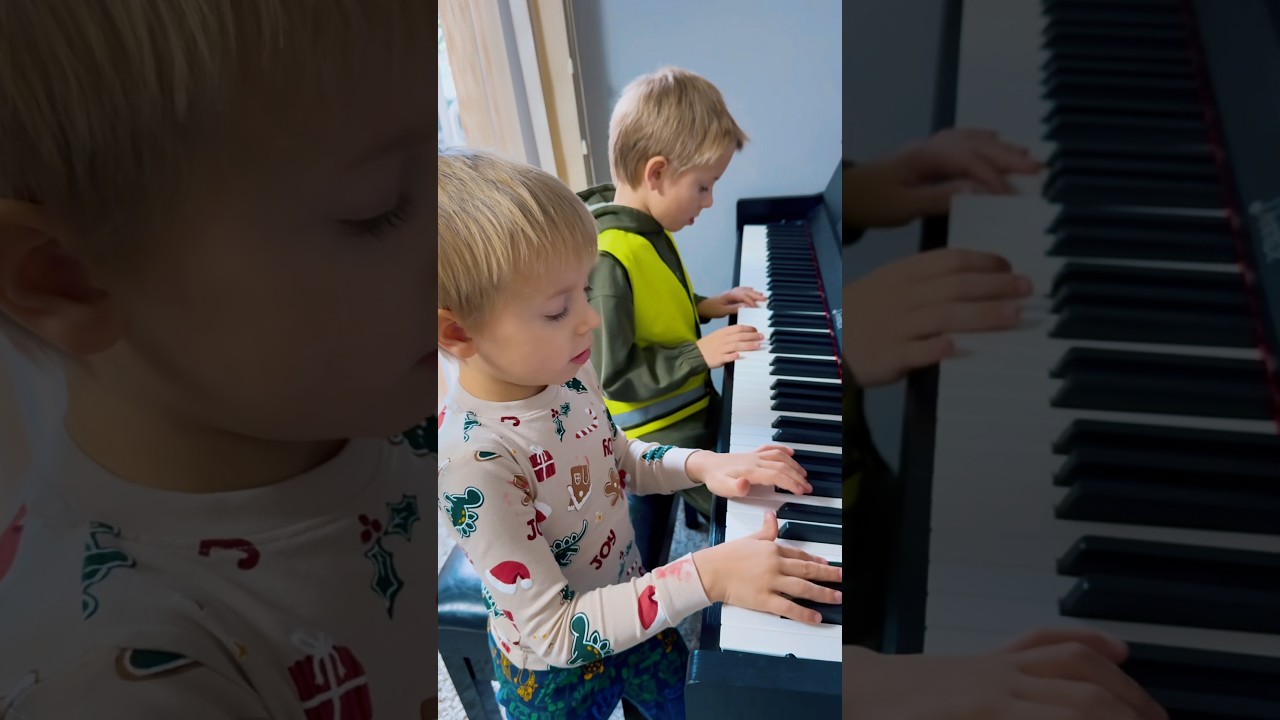 Let’s play piano together ￼ 