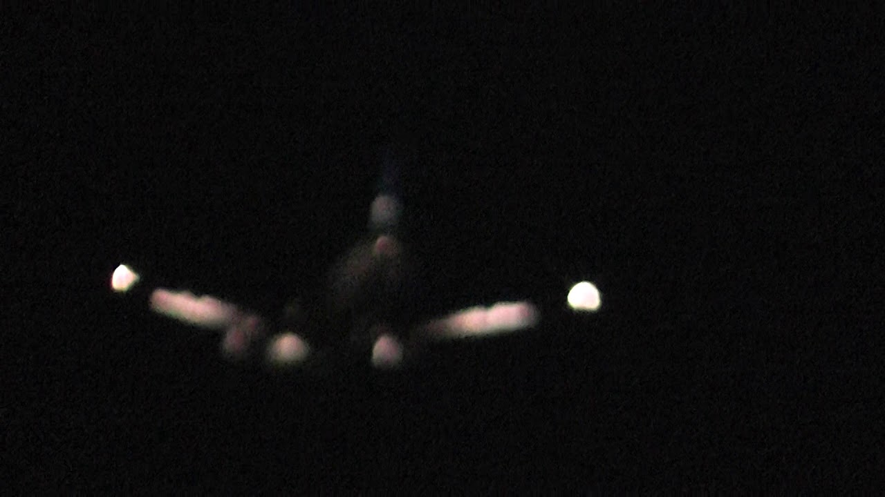 airshow schedule ASL Airlines Belgium Boeing 737 REG OO-TNO departs Cambridge UK 29sep18 839p