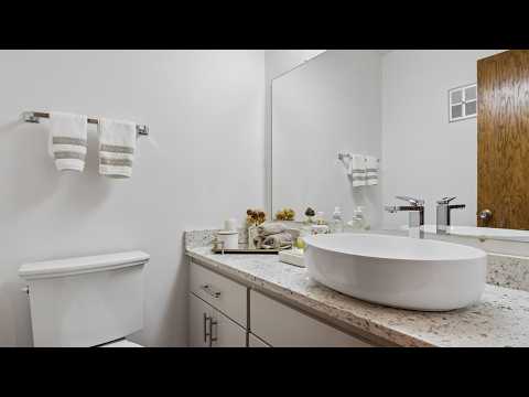 3701 Keenan Ln, Glenview, IL home video tour