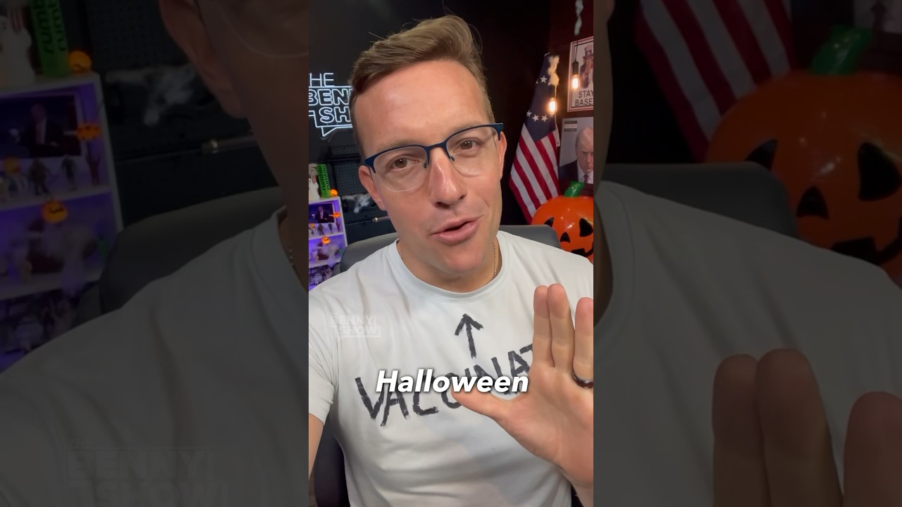 2023 BEST Halloween Costumes Compilation 👻🎃