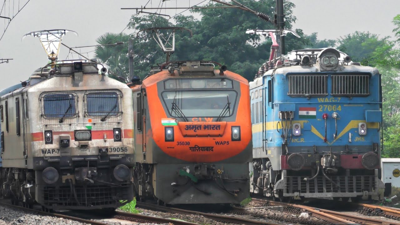 Dangerous Crossing at 130kmph by Tejas Rajdhani+Amrit Bharat+Vikramshila+Clone - Indian Railways