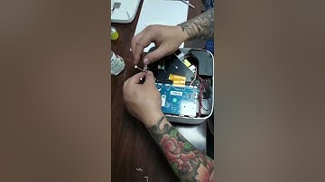 WZATCO A20/K6:  Instruction video to clean the LCD matrix.