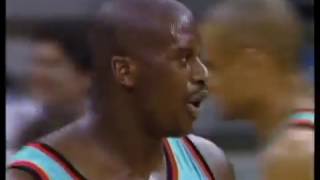 Shaquille Oneal Monster Dunk On David Robinson At The 1996 All Star Game