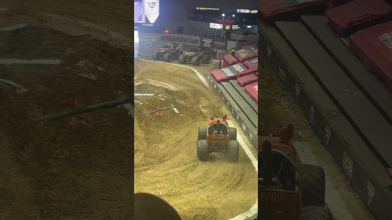 MONSTER TRUCK STAGE #trending #subscribers #viralvideo