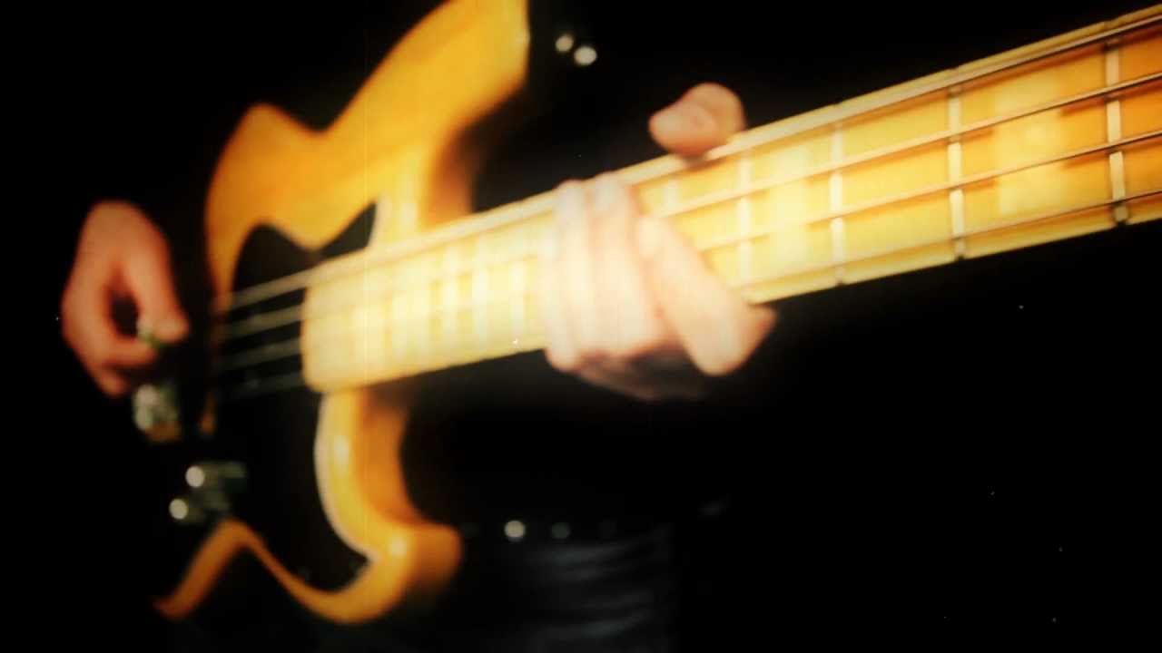 Muse Hysteria Bass & Guitar cover by Kam YouTube