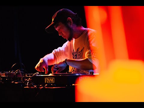 DJ Sniff - In Sky