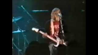 Nirvana - The Opera House, Toronto 1991 (clips) Nirvana - The Opera House, Toronto 1991 (clips)
