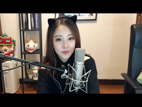 冯提莫翻唱牛奶咖啡《越长大越孤单》