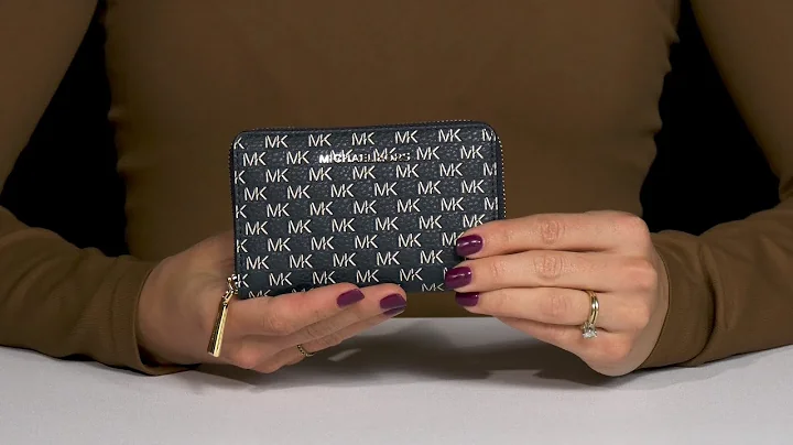 MICHAEL Michael Kors Jet Set Small Zip Around Card Case SKU: 9931164