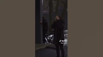 اغنيه رح افرش للارض ورود 