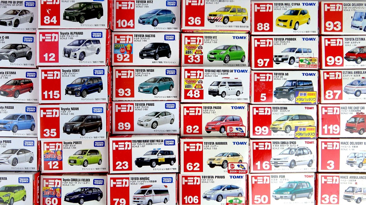 「後部ドア開閉」のギミックが搭載されたトヨタ車のトミカを開封！38台※後部扉上下開閉